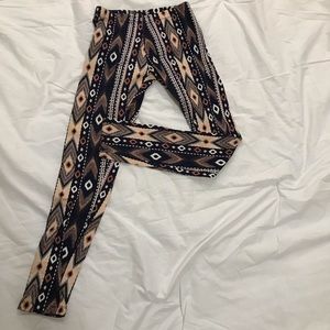Tribal print leggings